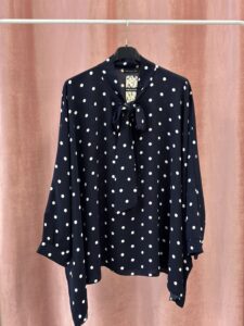 Blusa Lunares Premium Curvy - Imagen 4