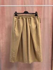 Pantalón Pirata Ancho Pinzas Curvy - Imagen 5
