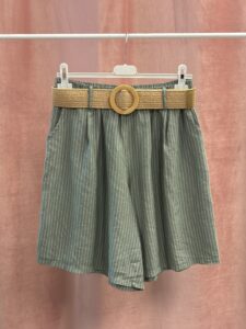 Pantalón Corto Rayas Cinturón Viral - Imagen 7
