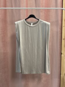 Camiseta Hombreras New Curvy - Imagen 2