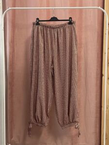 Pantalón Lazada Cuadros Bombacho Curvy y Pequeño - Imagen 12