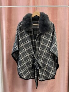 Poncho Cuadros Cinturon Premium - Imagen 2